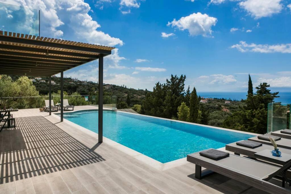 Color Villas-New Villa Green At Trapezaki With Private Pool Мусата Экстерьер фото