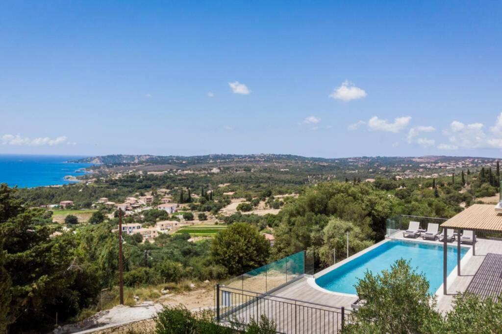 Color Villas-New Villa Green At Trapezaki With Private Pool Мусата Экстерьер фото